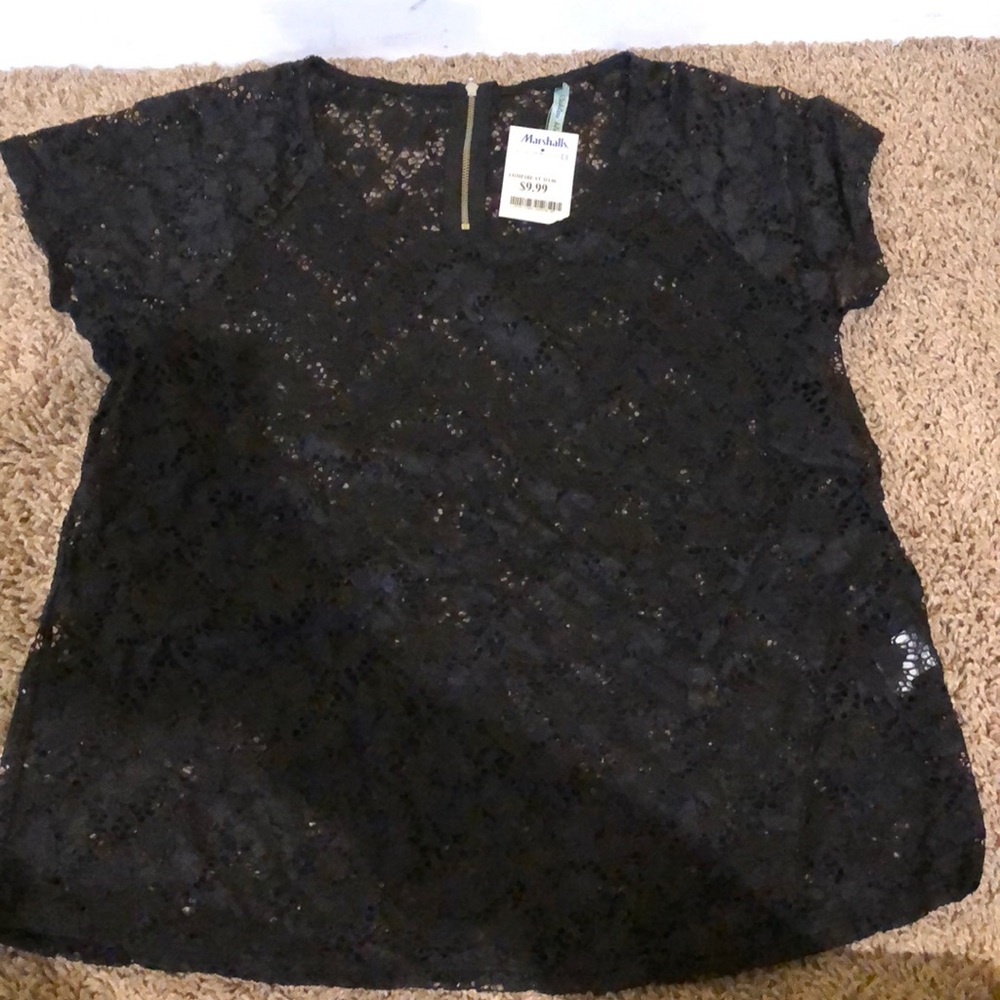 Black lace short sleeve shirt